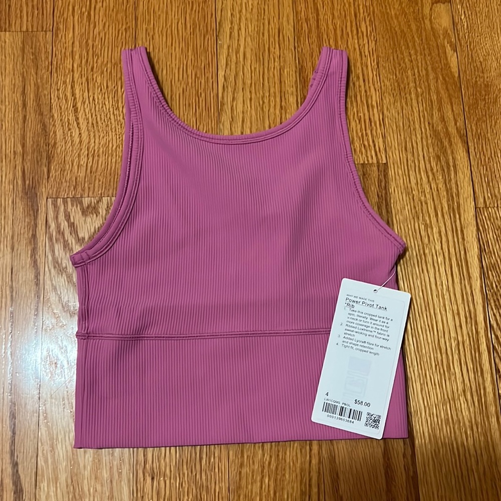 NWT Lululemon Pivot Ribbed Tank Size 4